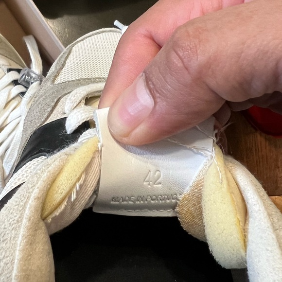 FEAR OF GOD ESSENTIALS DISTANCE RUNNER - Picture 10 of 10